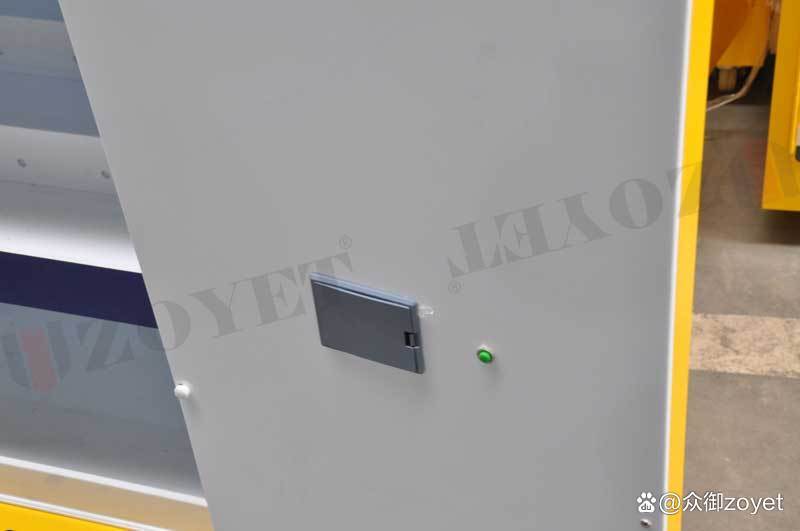 智能防火柜門 智能防火柜門